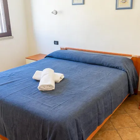 Apartment - A 100 Mt Dal Porto La Caletta