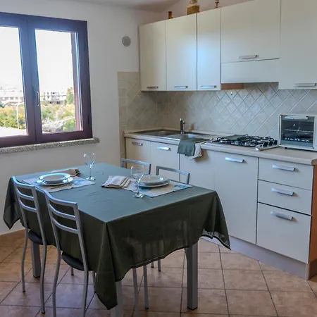 - A 100 Mt Dal Porto